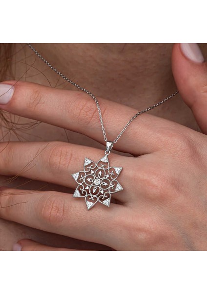 Gümüş Çiçek Desenli Kadın Kolye (BC-65D9FB) fiyatları