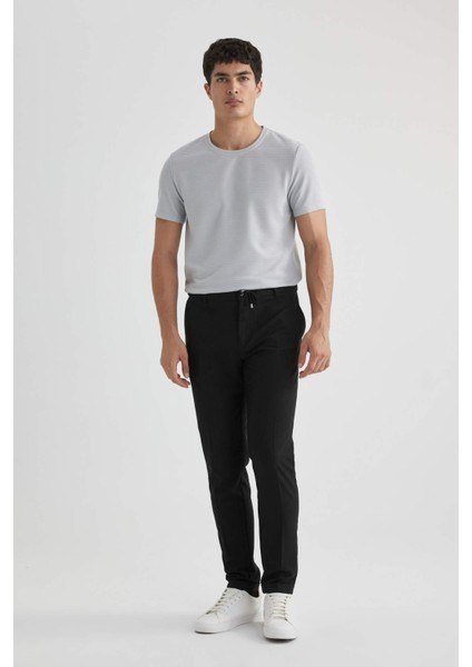 Slim Fit Dar Kesim Bisiklet Yaka Kısa Kollu Basic Düz Tişört M6608AZ24SP