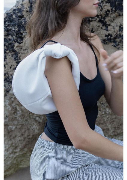 Ekru Mini Bowl Bag