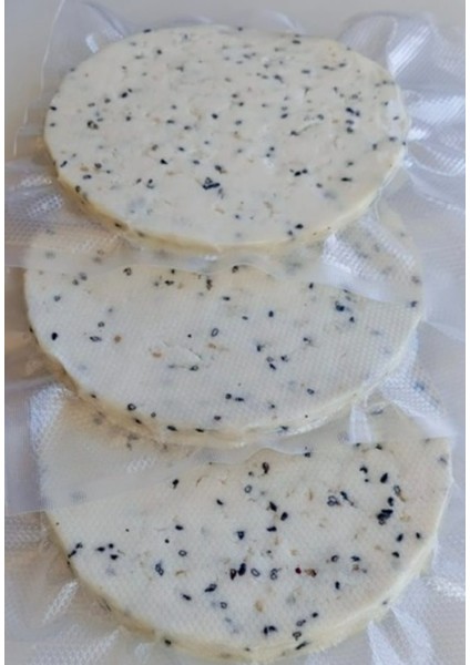 Çörek Otlu Saganaki Peyniri