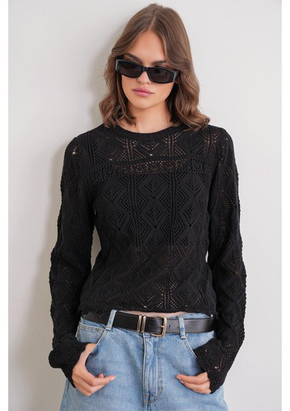 6867 Kadın Kare Desen Ajurlu Triko Kazak Siyah modelleri