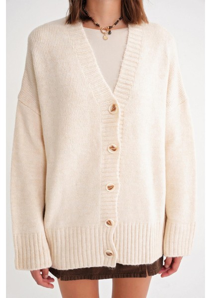 6927 Kadın Yumuşak Dokulu Salaş Basic Triko Hırka Naturel fırsatları