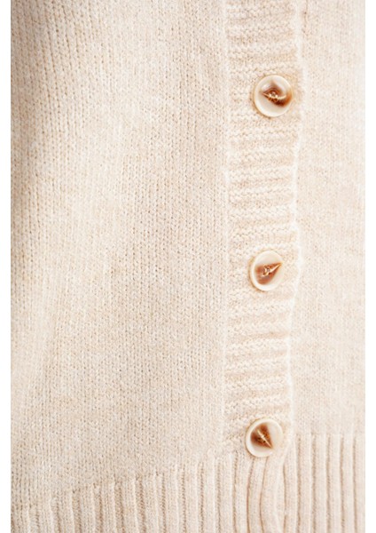 6927 Kadın Yumuşak Dokulu Salaş Basic Triko Hırka Naturel indirimleri