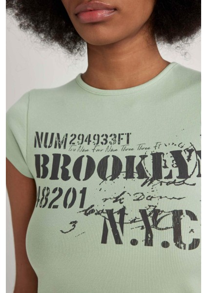 Fitted Bisiklet Yaka Baskılı Fitilli Kaşkorse Kısa Kollu Tişört B6813AX24SM