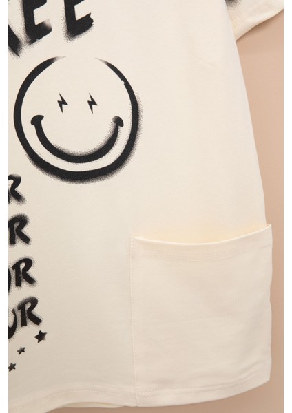 Krem Cep Detaylı Yazı Baskılı Erkek Çocuk Bisiklet Yaka Tişört 20907 modelleri