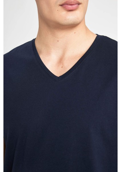 %100 Pamuk Slim Fit Dar Kesim V Yaka Basic Düz Kısa Kollu Tişört M7668AZ24SP