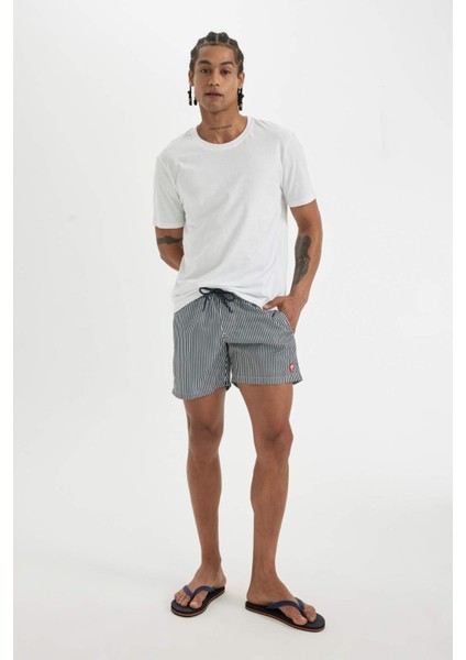 Çizgili File Astarlı Kısa Boy Deniz Şortu U0024AZ24HS