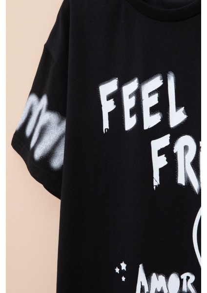 Siyah Cep Detaylı Yazı Baskılı Erkek Çocuk Bisiklet Yaka Tişört 20904 modelleri