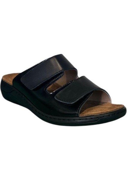 Geniş Kalıp Kadın Iki Cırtlı Terlik 2811 fiyatları