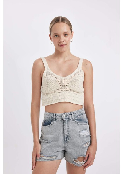 Mom Fit Yüksek Bel Kesik Uçlu Paça Jean Şort B7684AX24HS