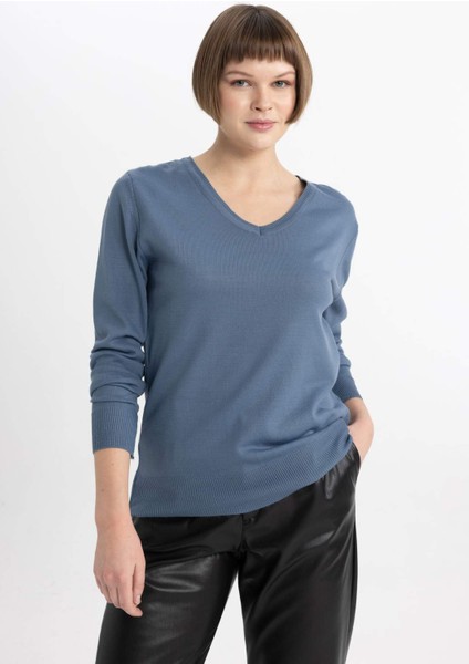 Kadın Mor Regular Fit Düz Kesim V Yaka Düz Basic Akrilik Triko Kazak B7865AXNS