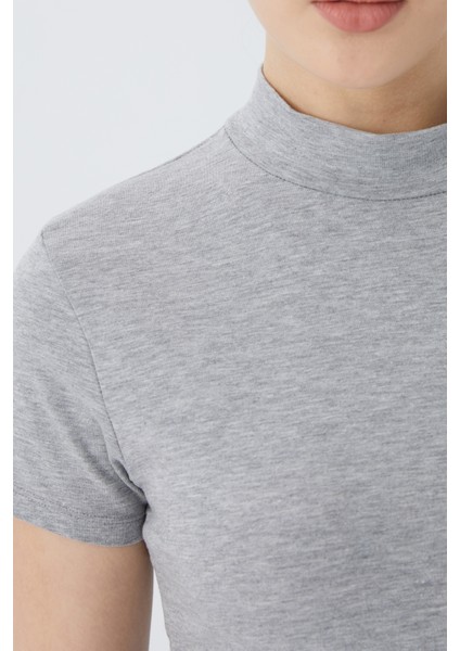 Balıkçı Yaka Kısa Kol Kadın Body T-Shirt 2046 fırsatları