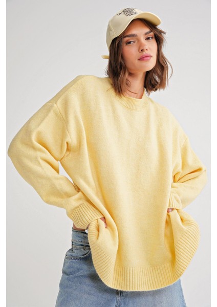 6913 Kadın Salaş Yumuşak Dokulu Oversize Triko Kazak Sarı fiyatları