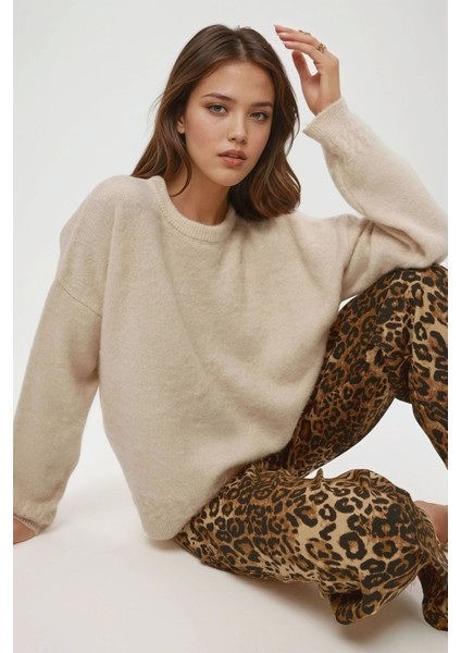 Kadın Örgü Detaylı Yumuşak Dokulu Bisiklet Yaka Triko Kazak Krem Doğal