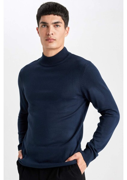 Slim Fit Dar Kesim Yarım Balıkçı Yaka Basic Düz Triko Kazak R1127AZ24SP