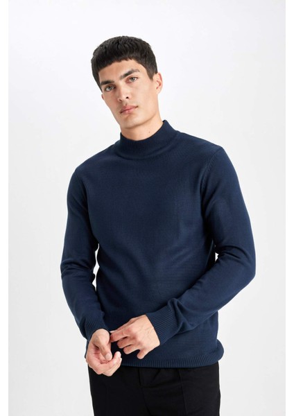 Slim Fit Dar Kesim Yarım Balıkçı Yaka Basic Düz Triko Kazak R1127AZ24SP