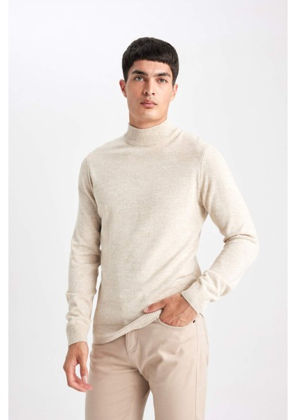 Slim Fit Dar Kesim Yarım Balıkçı Yaka Basic Düz Triko Kazak R1127AZ24SP