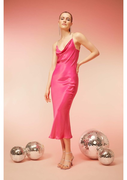 Bodycon Bisiklet Yaka Kısa Kollu Saten Midi Elbise B7674AX23CW