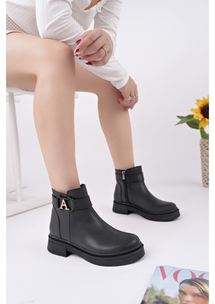 Ventoza Kemer ve Toka Detaylı Fermuarlı Kadın Bot indirimleri