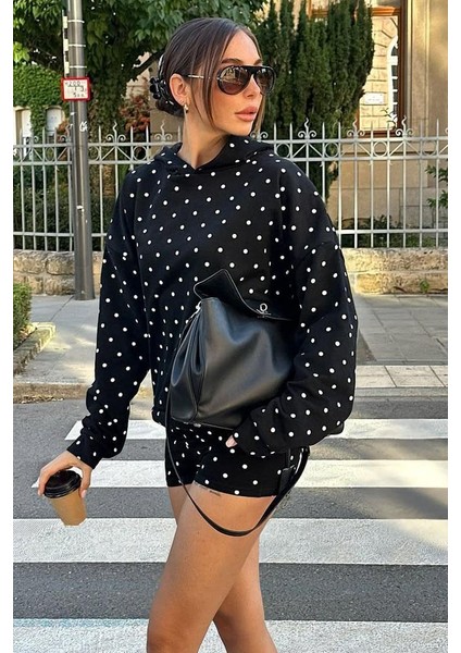 Siyah Puantiyeli Kapüşonlu Kadın Sweatshirt MG2560 fiyatları