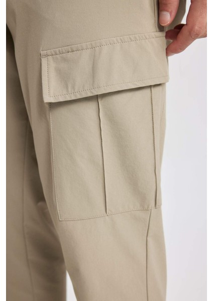 Jogger Yazlık Kumaş Pantolon Kargo Cepli Her Yöne Esneyen Büzgülü Düz Paça B6580AX24SP