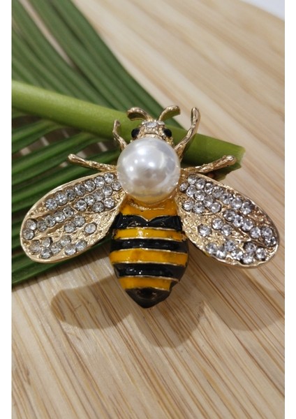 Arı Figürlü Broş