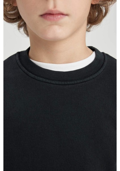 Erkek Çocuk Bisiklet Yaka Yıkamalı Soluk Efektli Sweatshirt B7976A823CW
