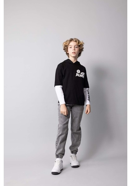 Erkek Çocuk Oversize Fit Kapüşonlu Baskılı Uzun Kollu Tişört B6478A824SP