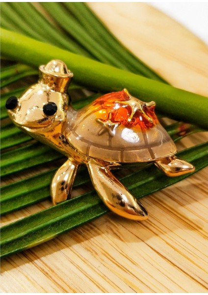 Kaplumba Figürlü Broş