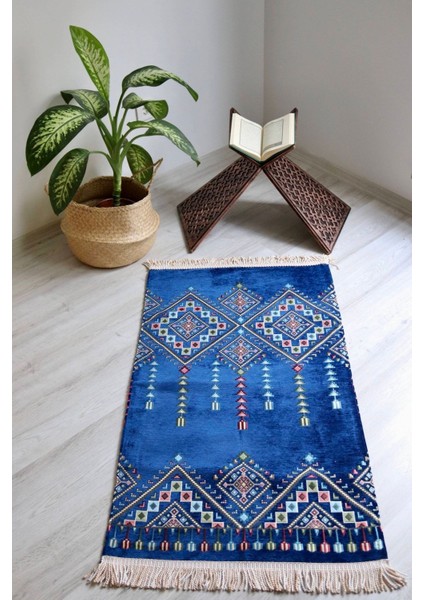 Kilim Desenli Astarlı Lüks Seccade S1020 Lacivert