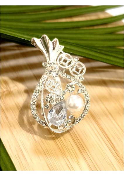 Beyaz Taşlı Figürlü Broş