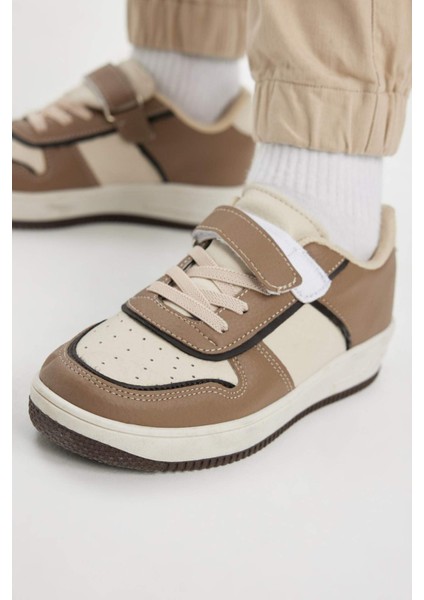 Erkek Çocuk Kargo Cepli Beli Bağcıklı Lastikli Paça Jogger Gabardin Pantolon Z1572A624SP