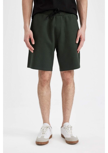 Regular Fit Düz Paça Cepli Basic Düz Şort B8792AX24SM