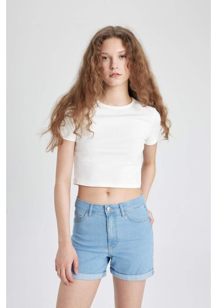 Normal Bel Katlamalı Paça Basic Düz Jean Şort A1959AX24SM