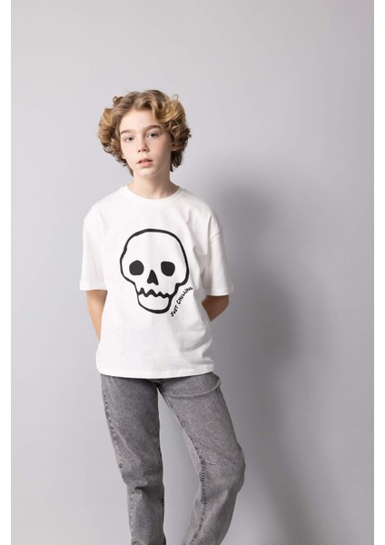 Erkek Çocuk Oversize Geniş Kalıp Bisiklet Yaka Nakışlı Kısa Kollu Tişört