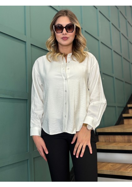 Kadın Önden Düğmeli Uzun Kollu Gömlek