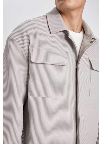 Relax Fit Gömlek Yaka Pilise Çıtçıtlı Cepli Gömlek Ceket B6500AX24SP