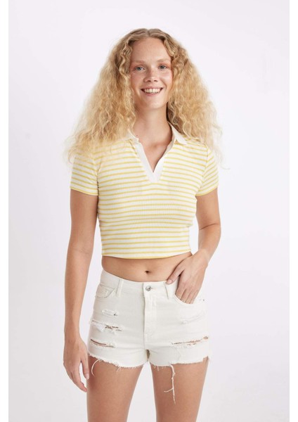 Yüksek Bel Kesik Uçlu Paça Jean Şort C0667AX24HS