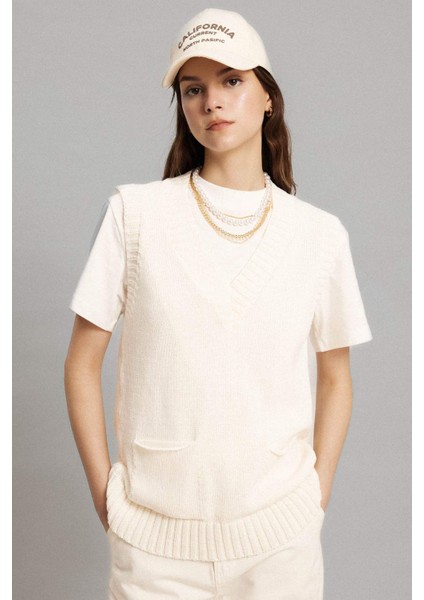 Regular Fit V Yaka Triko Süveter B8371AX24SP