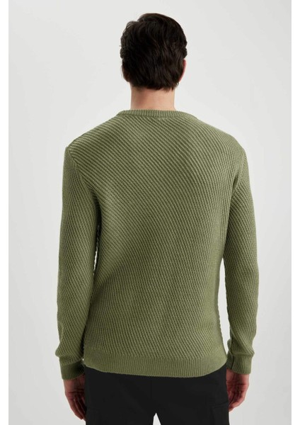 Standart Fit Normal Kesim Bisiklet Yaka Triko Kazak C0048AX24AU