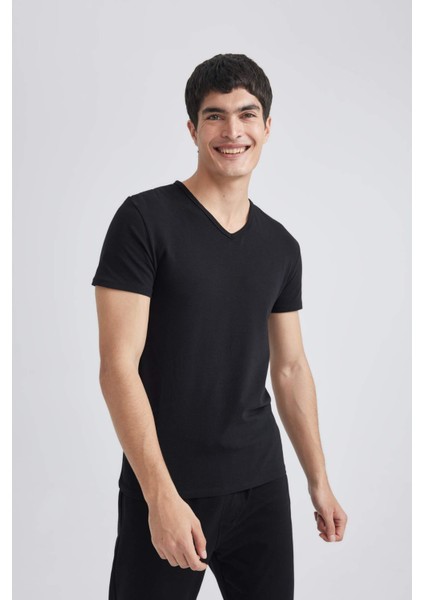 Slim Fit Dar Kesim V Yaka Kısa Kollu Üst L4884AZ24SM