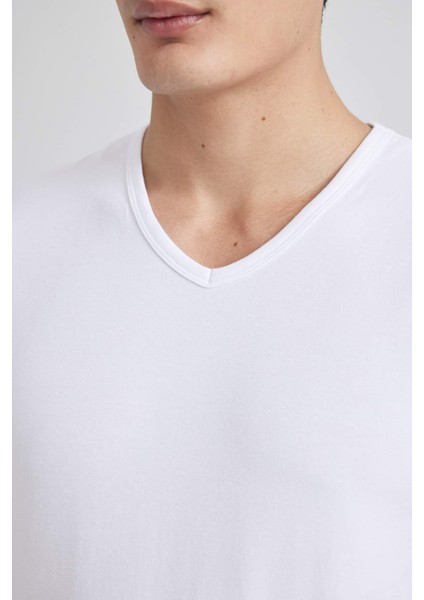 Slim Fit Dar Kesim V Yaka Kısa Kollu Üst L4884AZ24SM