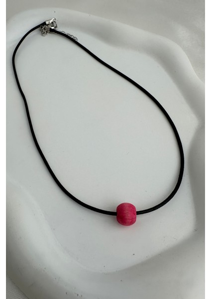 Küçük Ahşap Boncuk Siyah Ip Kolye (40CM) modelleri