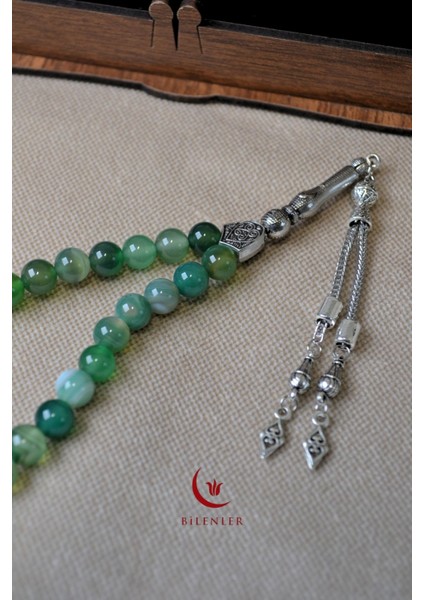 Yeşil Akik Taşlı 33’lü Erkek Tesbih – Doğal Taş, Özel Ahşap Kutulu fırsatları