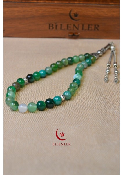 Yeşil Akik Taşlı 33’lü Erkek Tesbih – Doğal Taş, Özel Ahşap Kutulu indirimleri