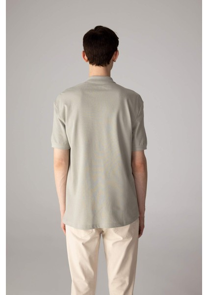 %100 Pamuk Regular Fit Polo Yaka Kısa Kollu Basic Düz Pike Kumaş Tişört C1293AX24SP