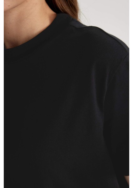 Regular Fit Bisiklet Yaka Basic Düz Kısa Kollu Siyah Tunik Tişört A8351AX24SP