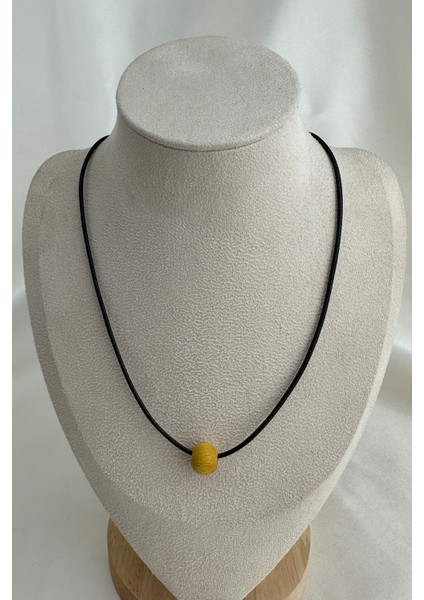 Küçük Ahşap Boncuk Siyah Ip Kolye (40CM)