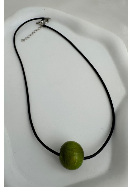 Yuvarlak Ahşap Boncuk Siyah Ip Kolye (40CM) modelleri