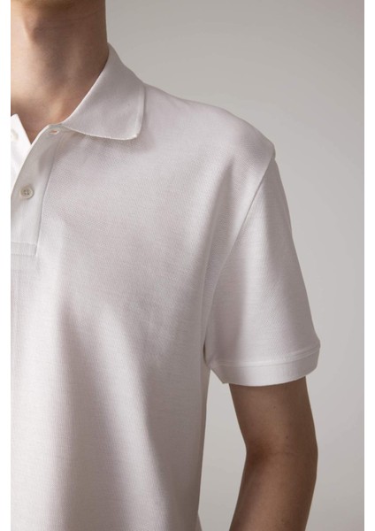 %100 Pamuk Regular Fit Polo Yaka Kısa Kollu Basic Düz Pike Kumaş Beyaz Tişört C1293AX24SP